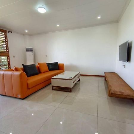 2 Bedroom Apartment Nadi Exterior photo
